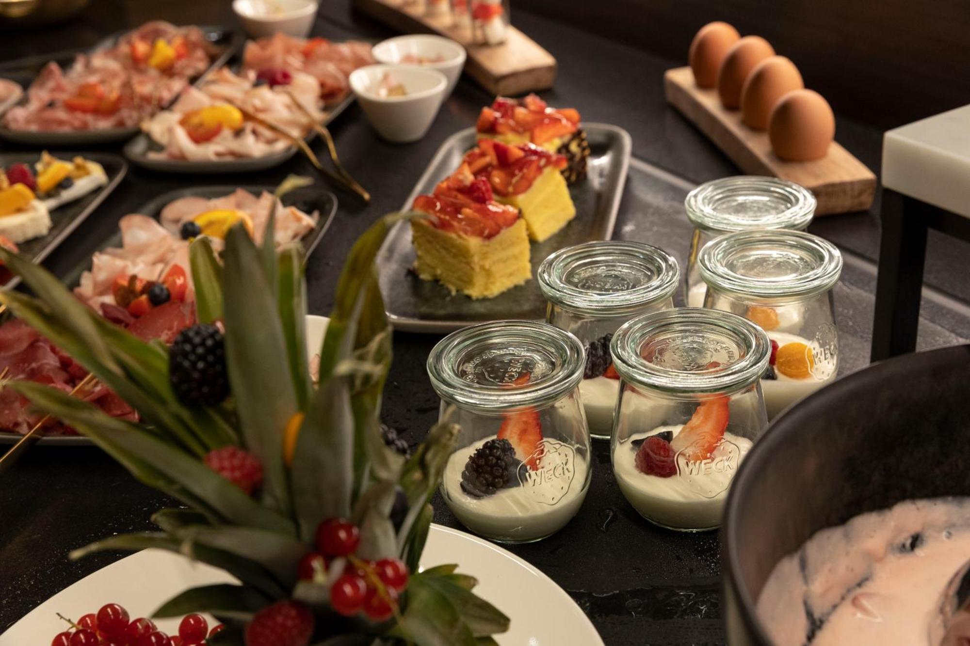 Ansitz Battisti Suites (Adults Only) Caldaro Zewnętrze zdjęcie