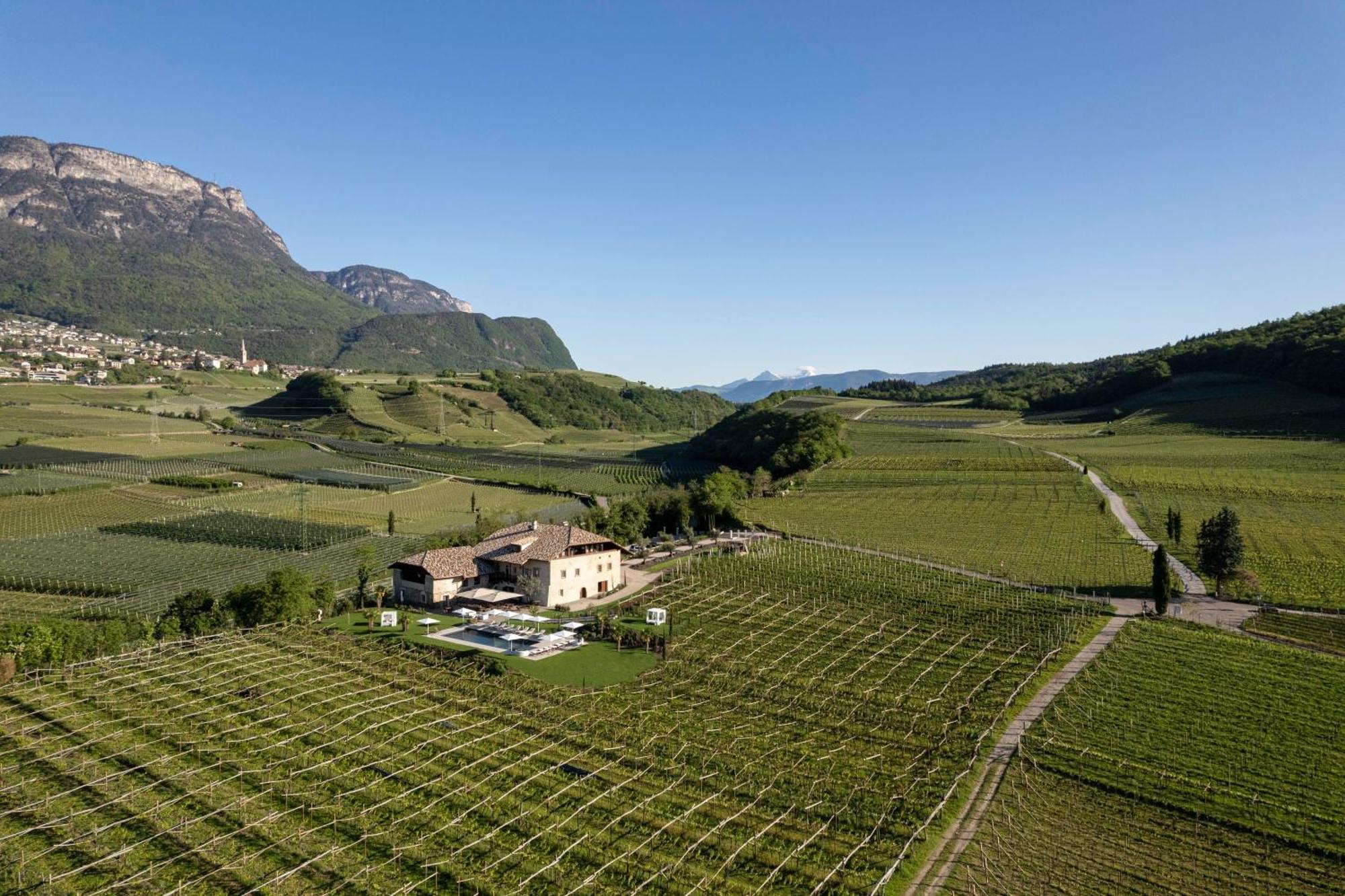 Ansitz Battisti Suites (Adults Only) Caldaro Zewnętrze zdjęcie