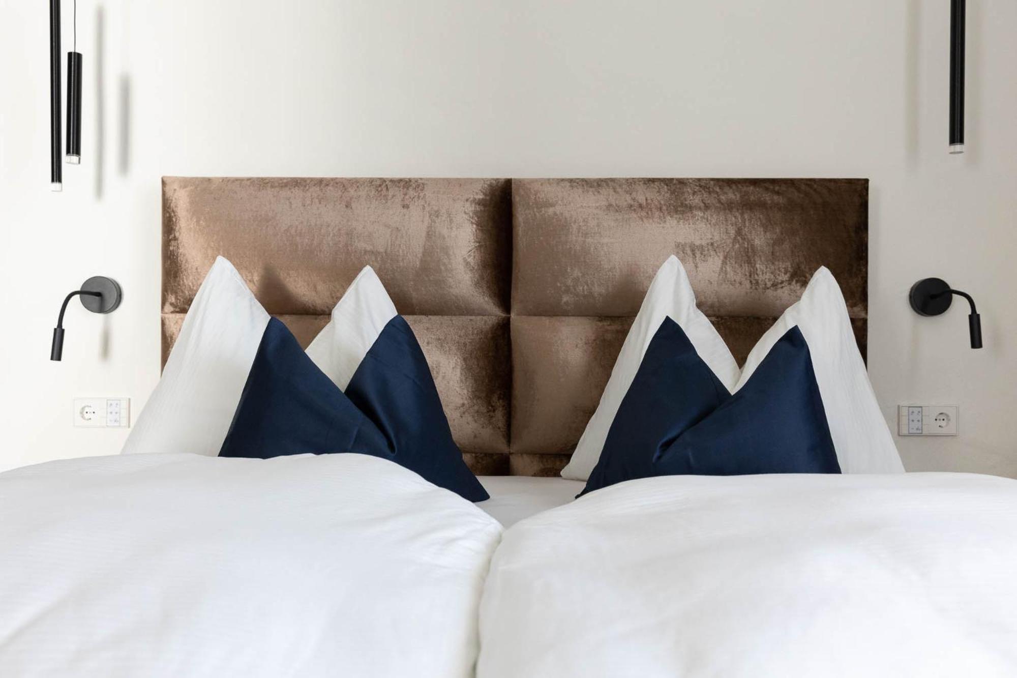 Ansitz Battisti Suites (Adults Only) Caldaro Pokój zdjęcie