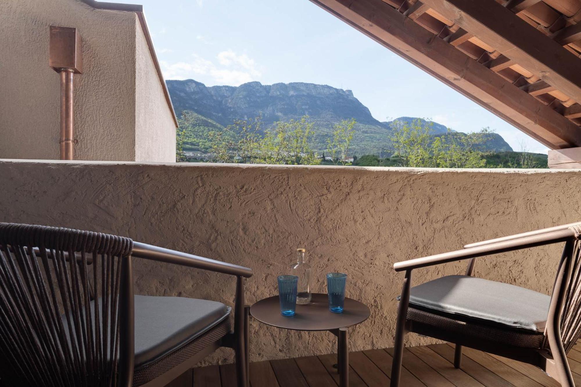 Ansitz Battisti Suites (Adults Only) Caldaro Pokój zdjęcie