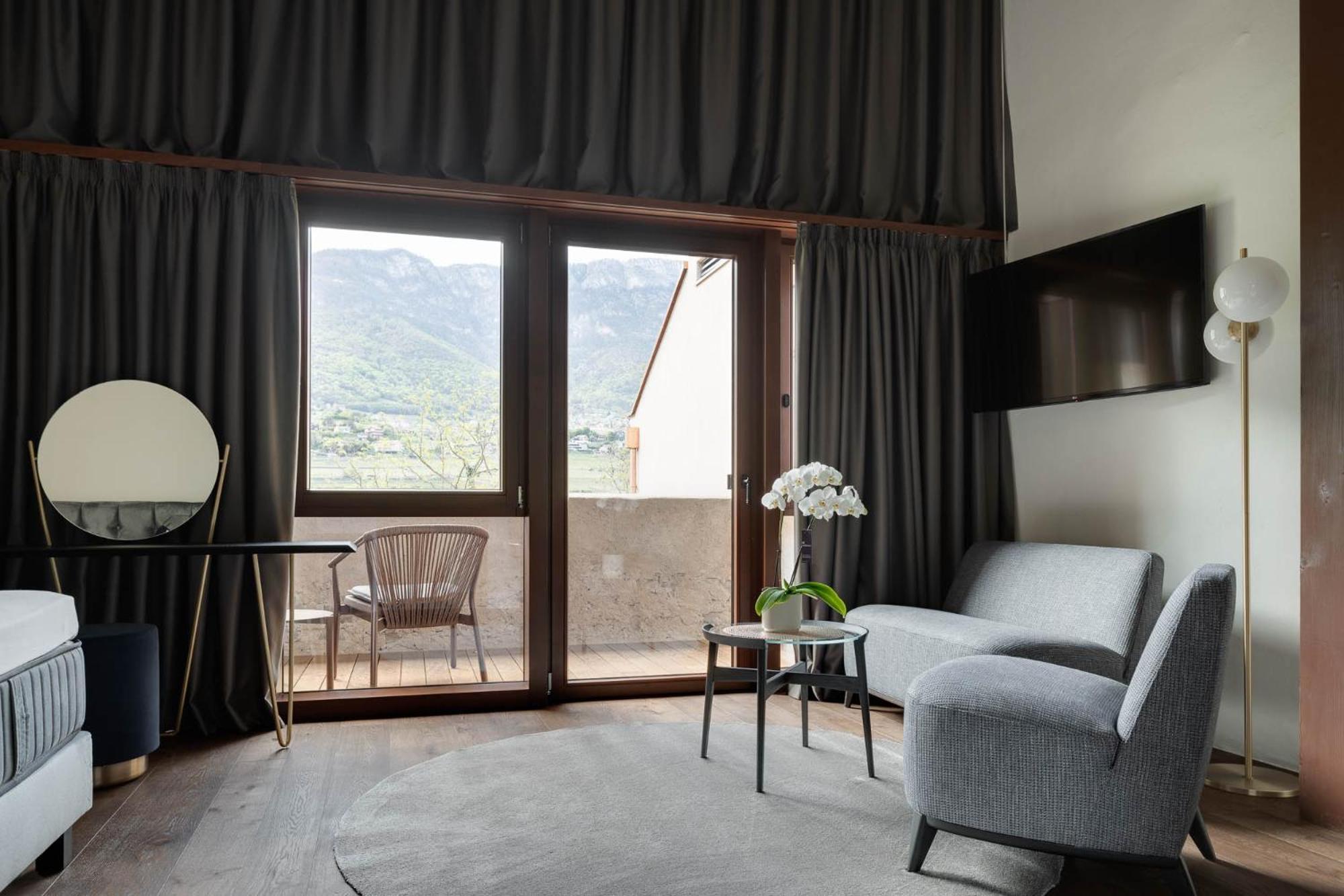 Ansitz Battisti Suites (Adults Only) Caldaro Pokój zdjęcie